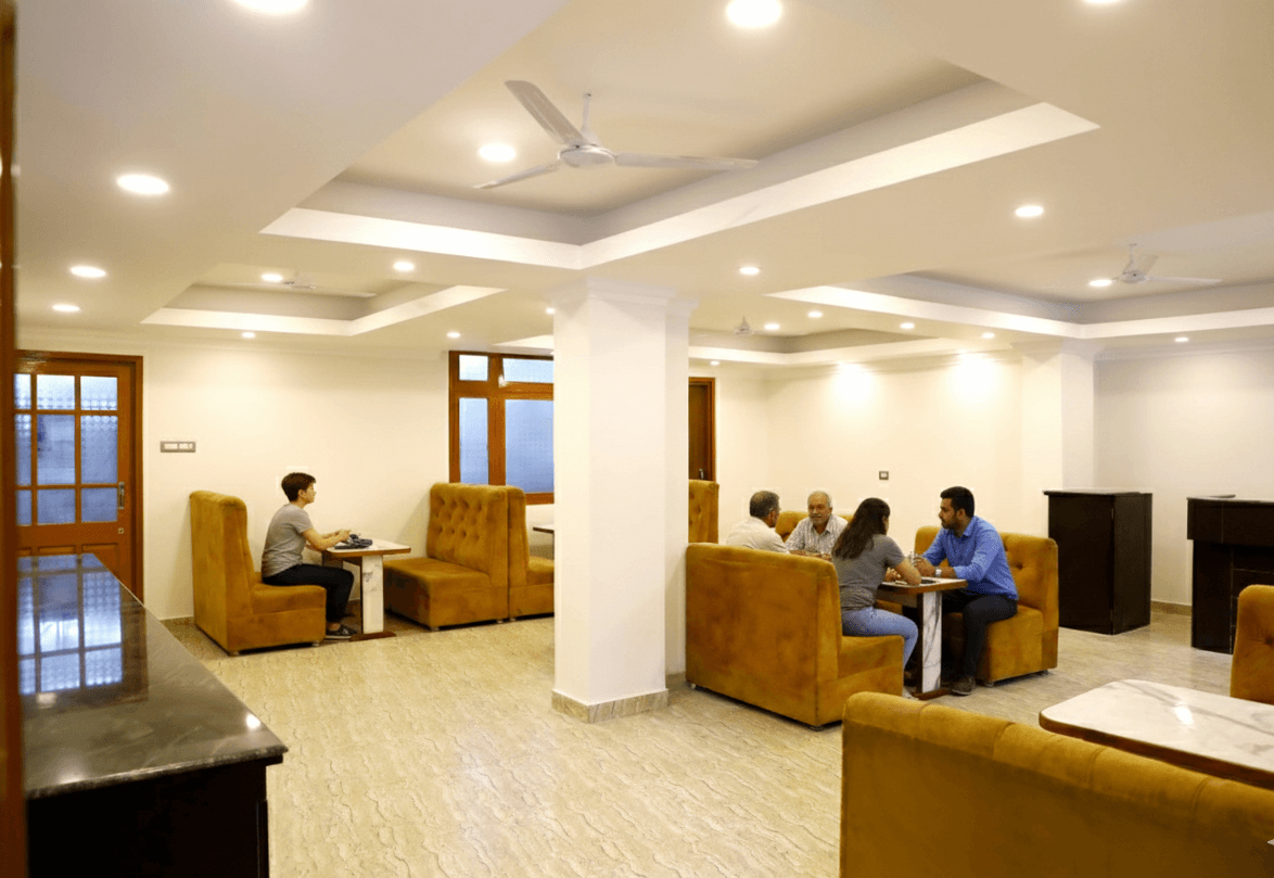 Comfortable guest room with mountain view at Zen London House, Gangtok